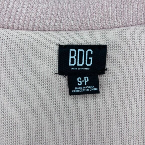 BDG Urban Outfitters women's small pink v-neck oversized wide cropped pullover - Picture 6 of 8